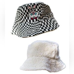 Disney Reversible Bucket Hat - Alice In Wonderland - White Rabbit & Sherpa 🆕